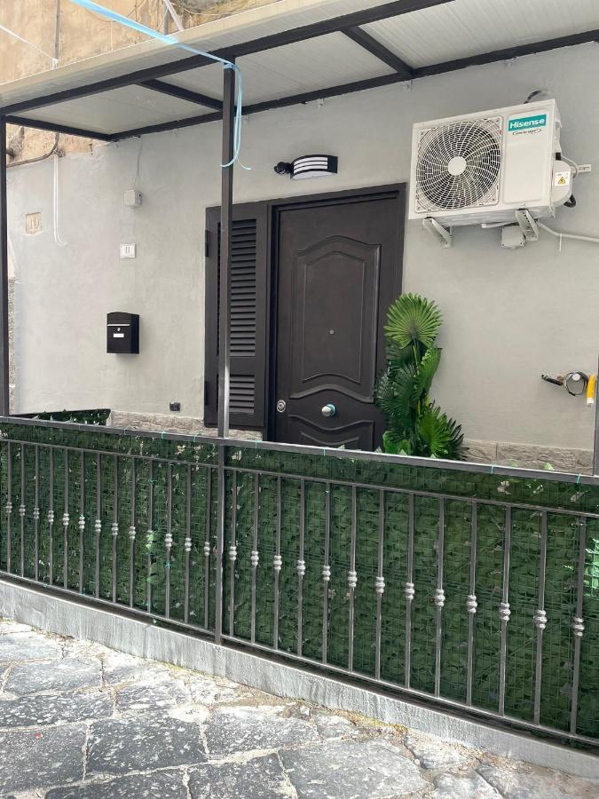 Casa Vacanze Luisa 나폴리 외부 사진