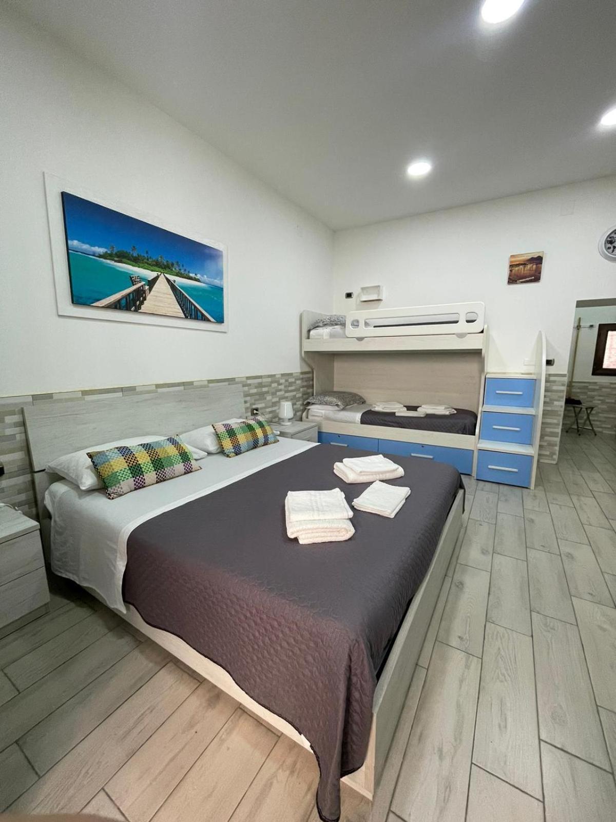 Casa Vacanze Luisa 나폴리 외부 사진